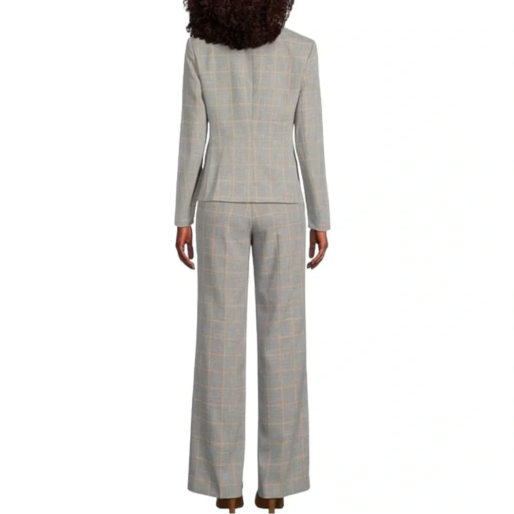 KASPER Plaid Notch Lapel Long Sleeve Flap Pocket Coordinating Two Button Jacket